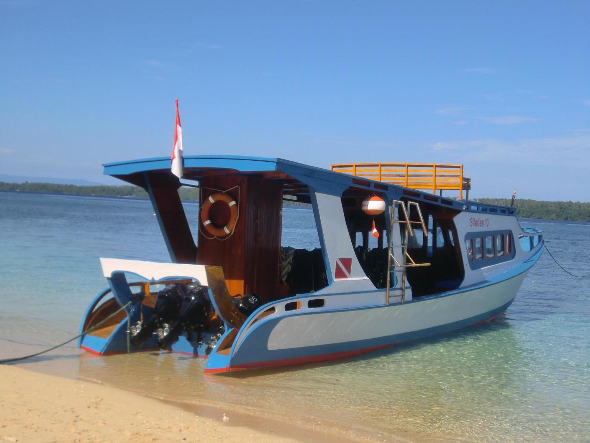 Siladen Resort & Spa Bunaken Exterior photo